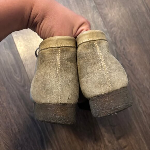 Clarks Wallabees, low top beige - Picture 3 of 5